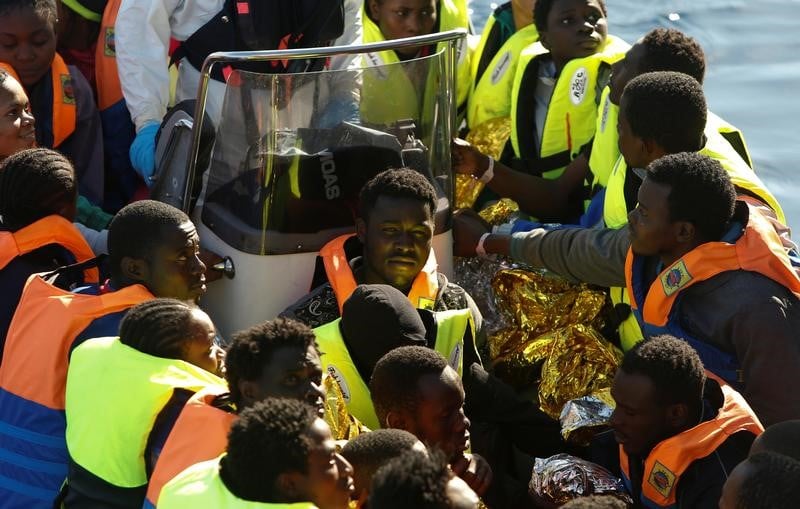 Plus de 2.000 migrants secourus en une journee en mediterranee