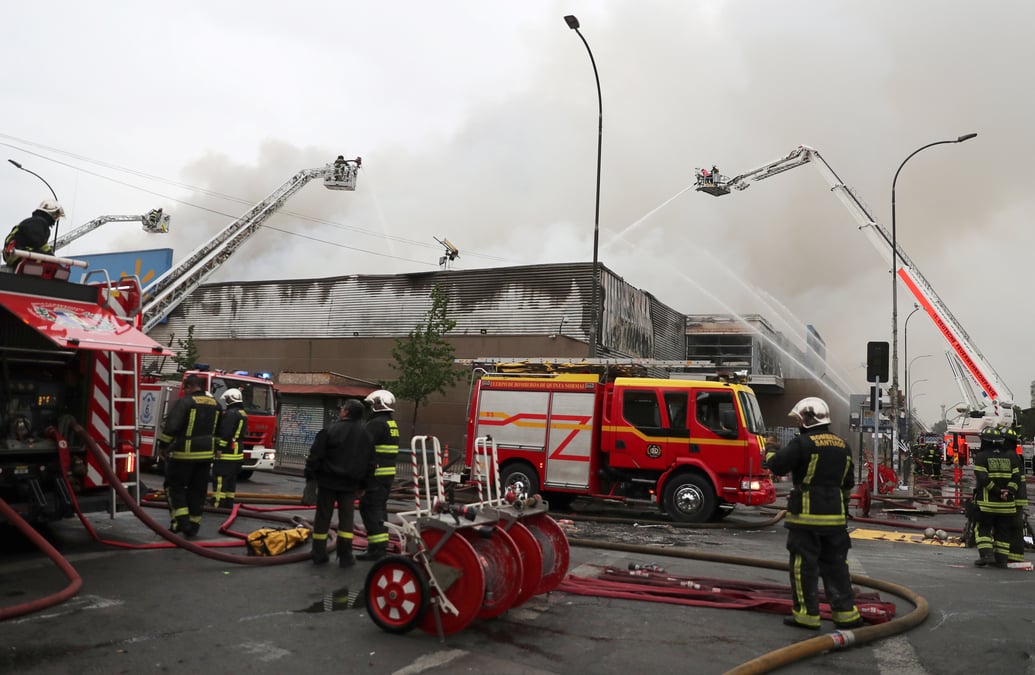 Trois morts dans des emeutes dans la capitale chilienne
