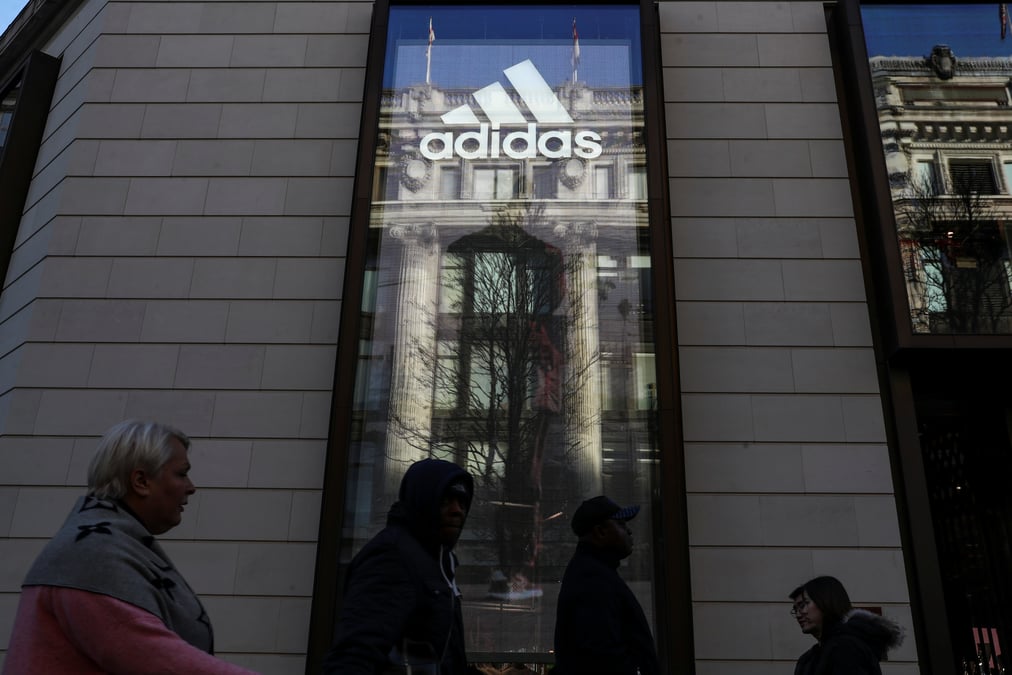 Adidas ferme ses magasins en europe et en amerique du nord