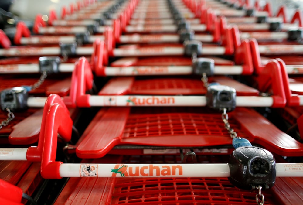 Ukraine: zelensky reproche a auchan de rester en russie