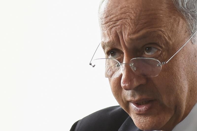 Laurent fabius assure que la france n'est pas hors-jeu sur la syrie