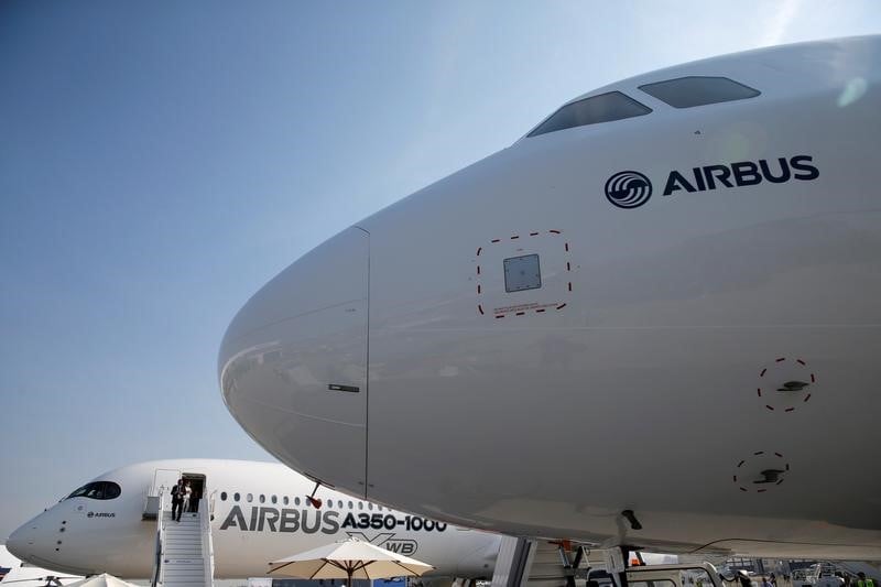 Le gouvernement "vigilant" sur la situation chez airbus