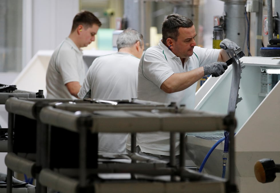 L'activite manufacturiere britannique marque le pas