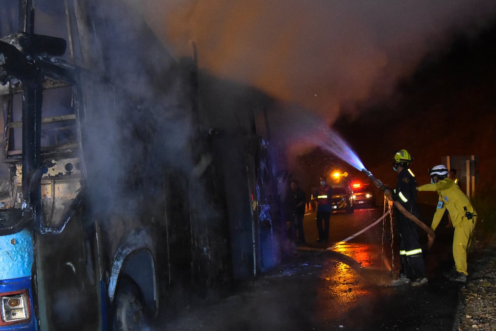 Vingt travailleurs birmans tues dans un incendie en thailande