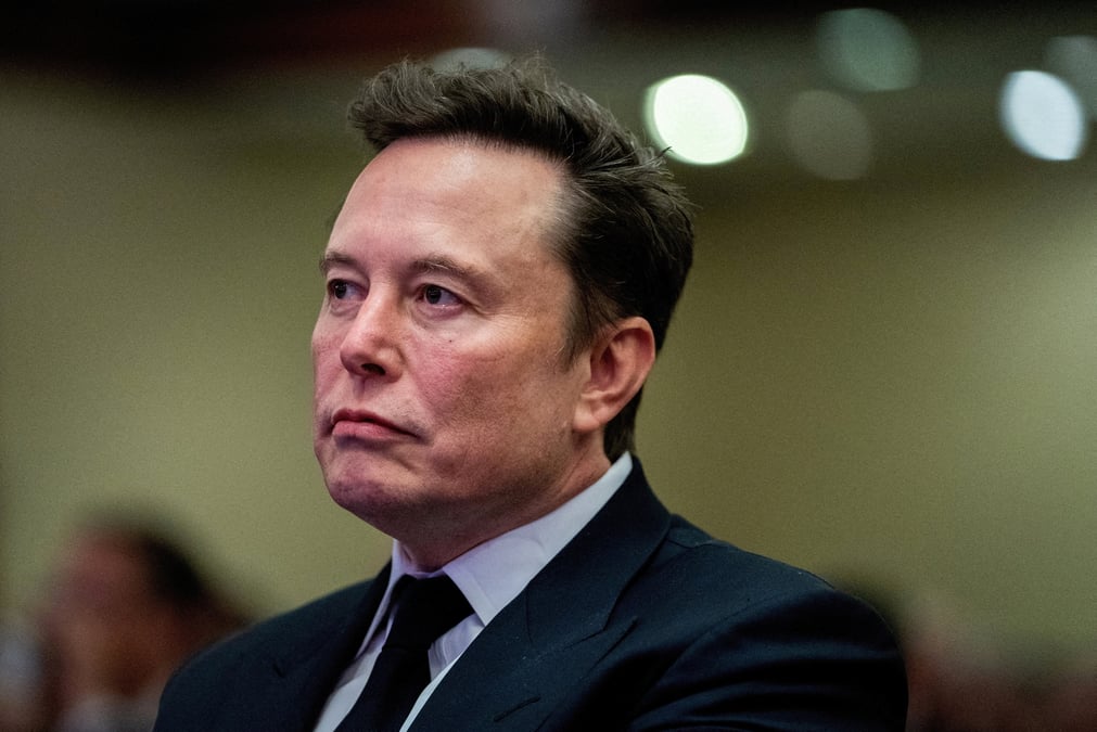 Le milliardaire américain Elon Musk est en guerre ouverte avec les fondateurs de l'entreprise d'intelligence artificielle OpenAI.