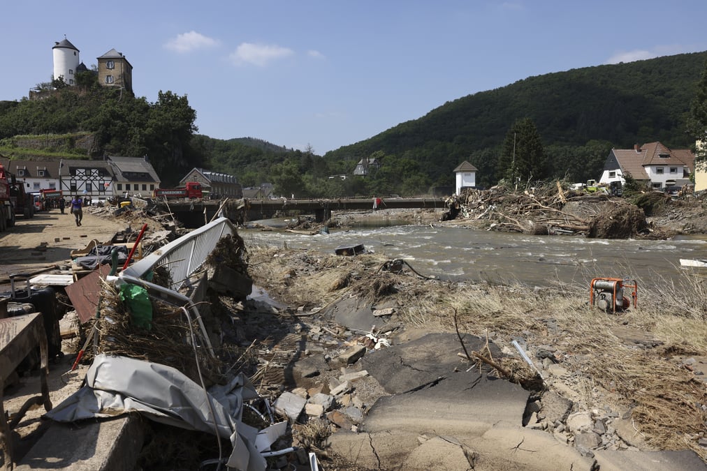 Allemagne: peu de chance de retrouver des survivants dans les zones inondees