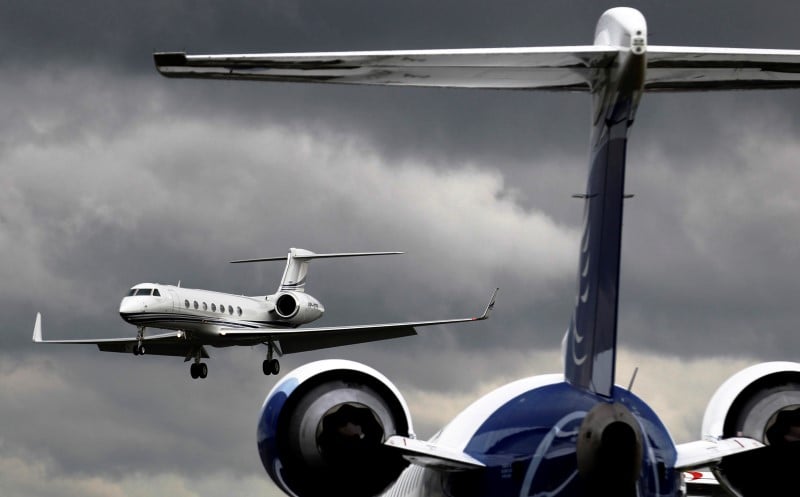 Les constructeurs d’avions face au defi de maintenir la valeur des modeles d’affaires