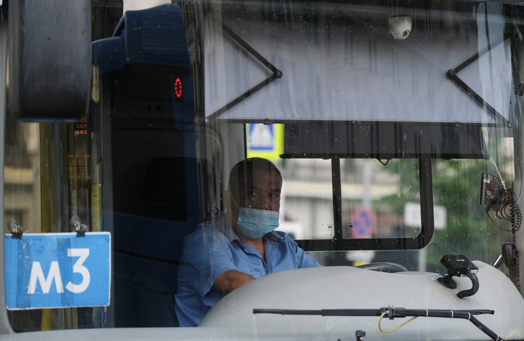 Coronavirus: la russie depasse la barre des 975.000 cas