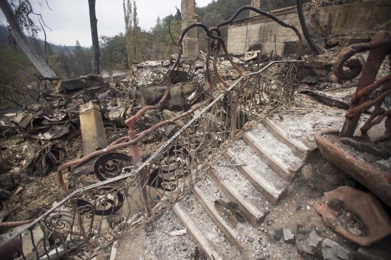 Les incendies en californie ont fait cinq morts