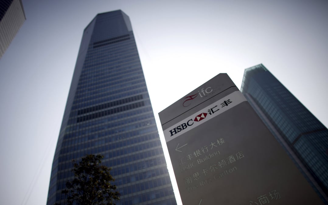 Hsbc revoit la remuneration de ses dirigeants