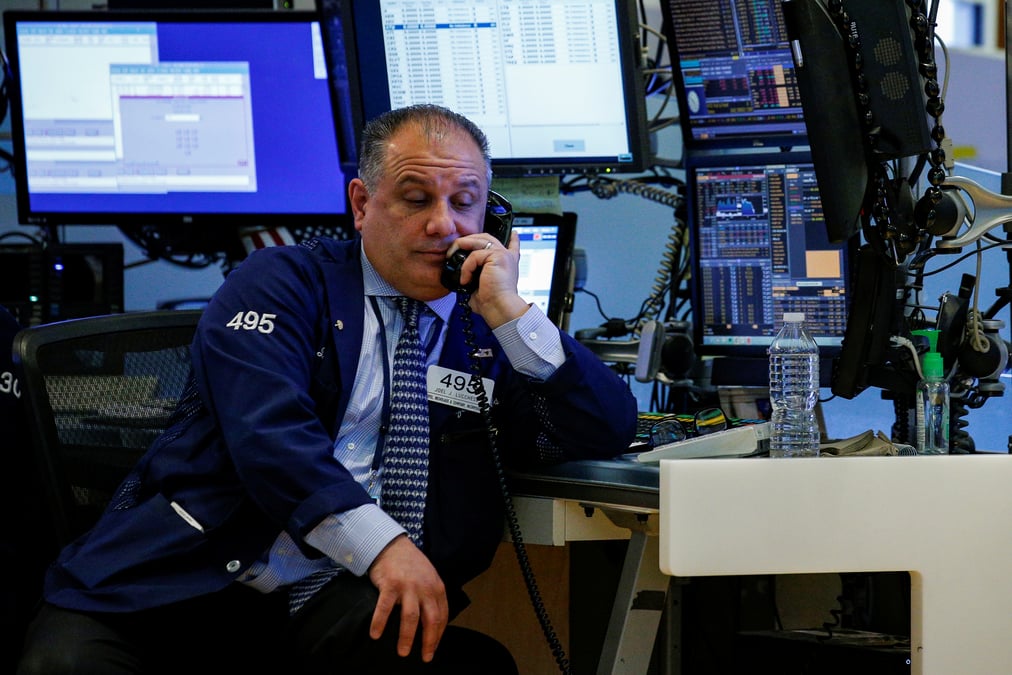 Wall street termine irreguliere