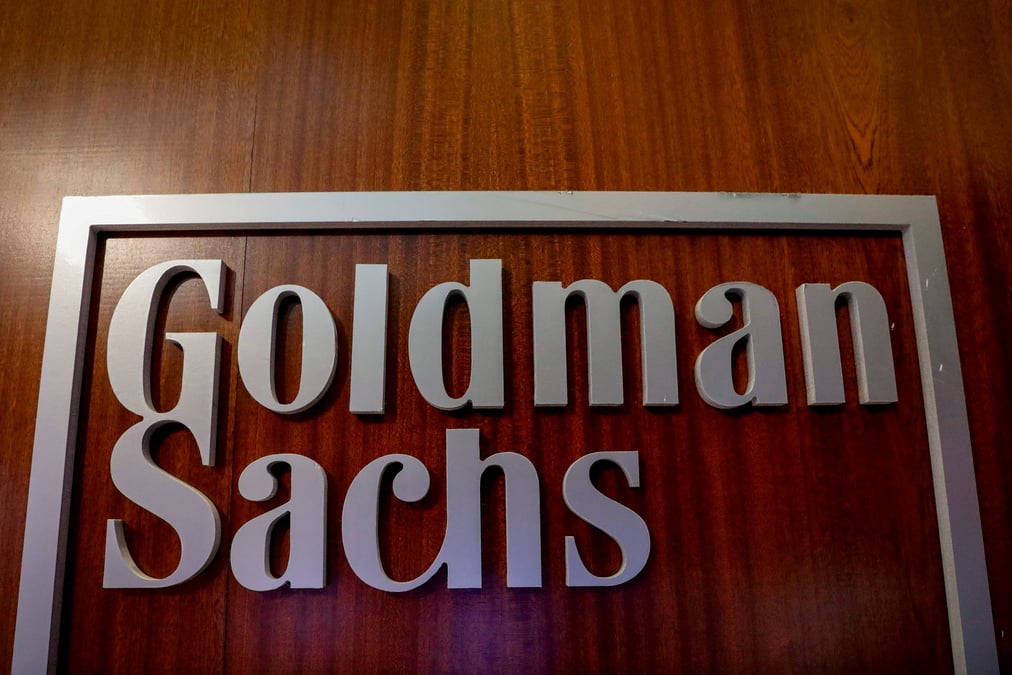 Goldman sachs profite de la vague de fusions-acquisitions au troisieme trimestre
