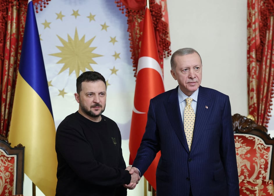 « Toute proposition pour le règlement de cette guerre doit partir de la formule proposée par le pays qui défend son territoire et son peuple », a rappelé le président ukrainien, lors de sa visite en Turquie.