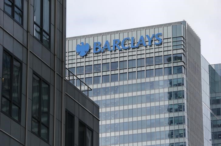 Le benefice imposable de barclays chute de 33% au 1er trimestre