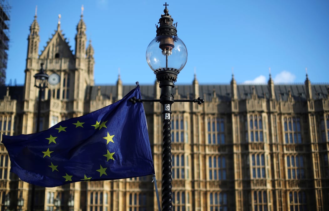 Les communes adoptent la feuille de route de la sortie de l'ue