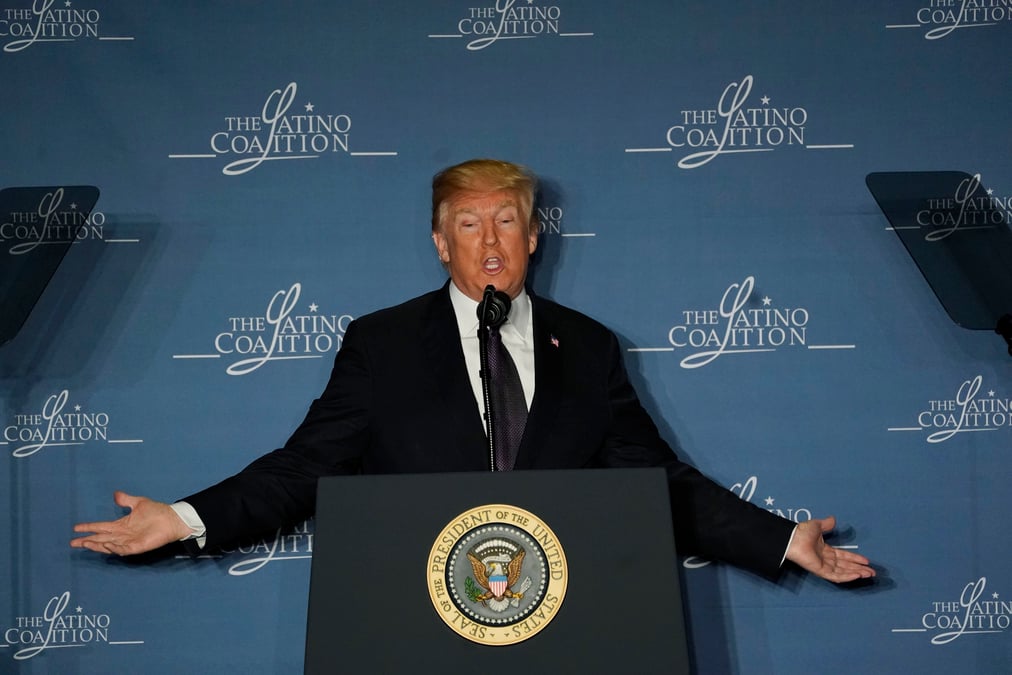 Tarifs douaniers: trump pourrait signer les mesures jeudi