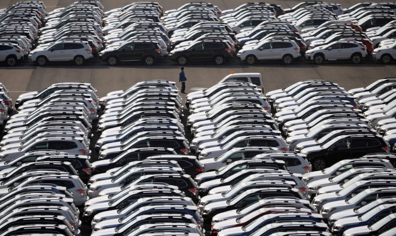 Japon: declin record de la production industrielle au t4
