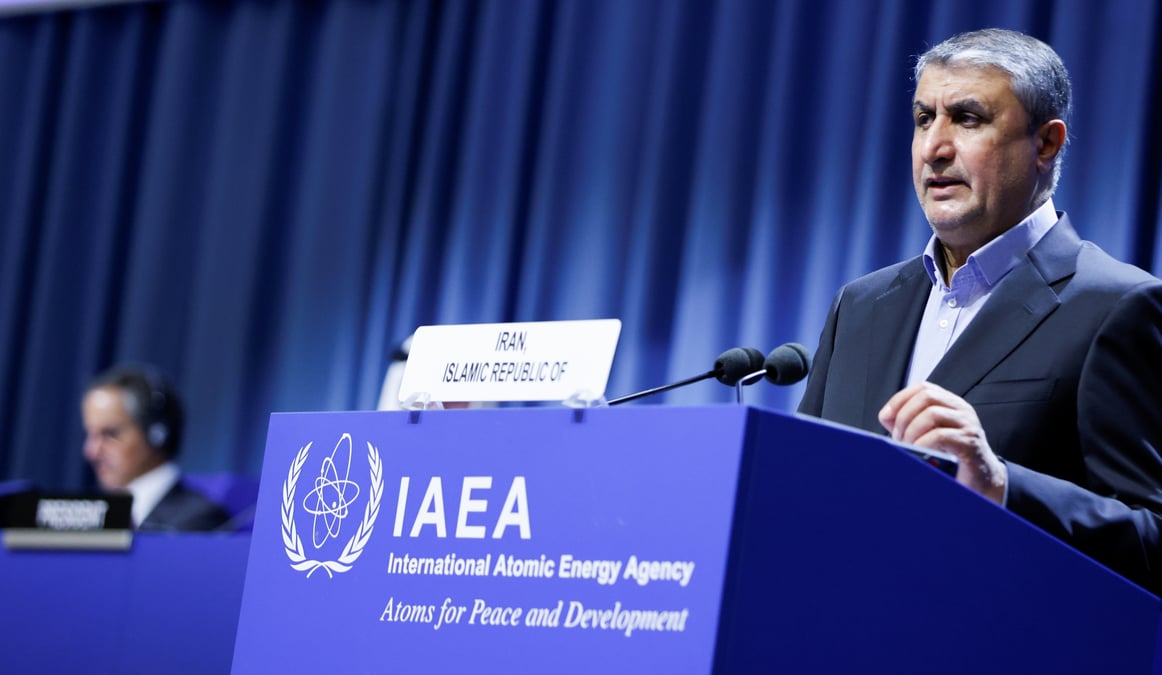 Iran: le vice-president eslami a moscou pour discuter de la cooperation nucleaire, rapporte ria
