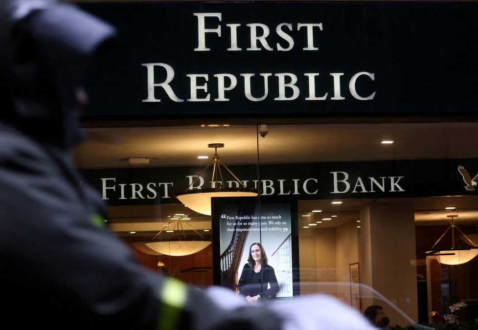 Le logo de first republic bank a new york