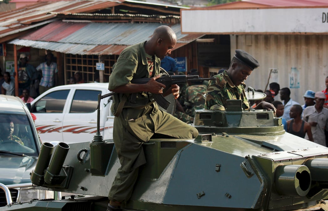 Le chef de l'armee burundaise annonce l'echec du coup d'etat