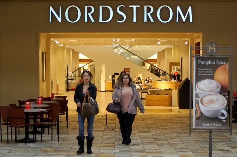 Nordstrom: la famille veut retirer l'enseigne de la bourse