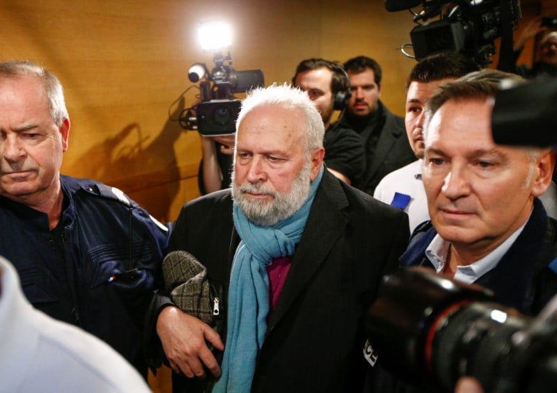 Au premier jour de son proces, l'ex-pere preynat face a son passe pedophile