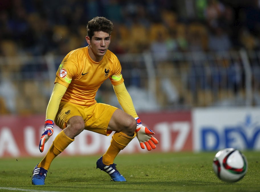 Les bleuets tombent face au costa rica