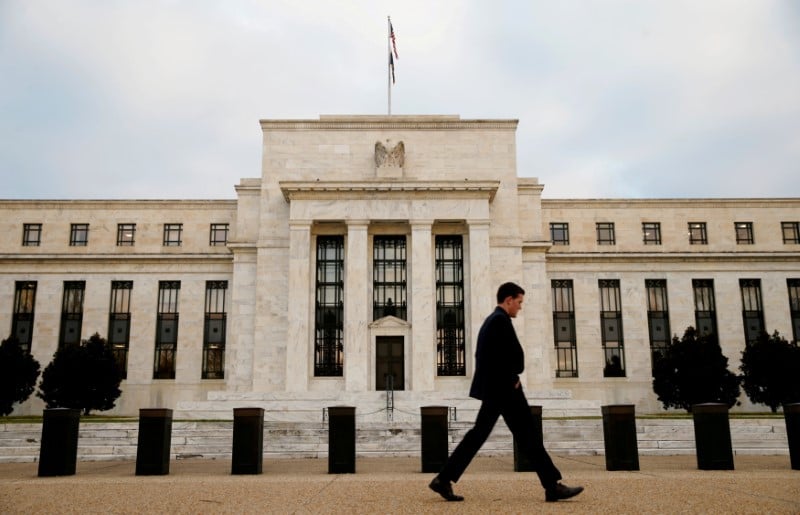 Wall street continue de croire a une hausse de taux en juin