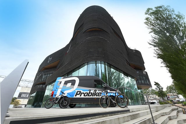 Les deux offres de reprise permettraient de sauver 28 des 80 emplois de Probikeshop.