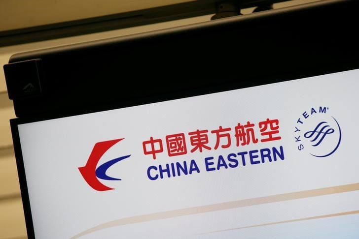 China eastern veut lever jusqu'a 2,23 milliards de dollars via un placement prive