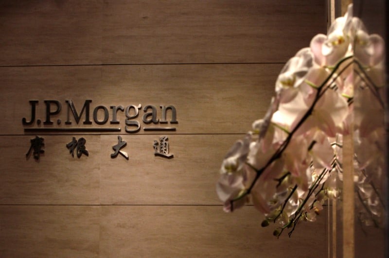 Les activites de trading portent les resultats de jpmorgan