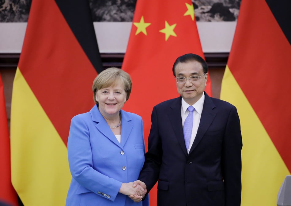 Le premier ministre chinois affiche sa confiance en l'euro