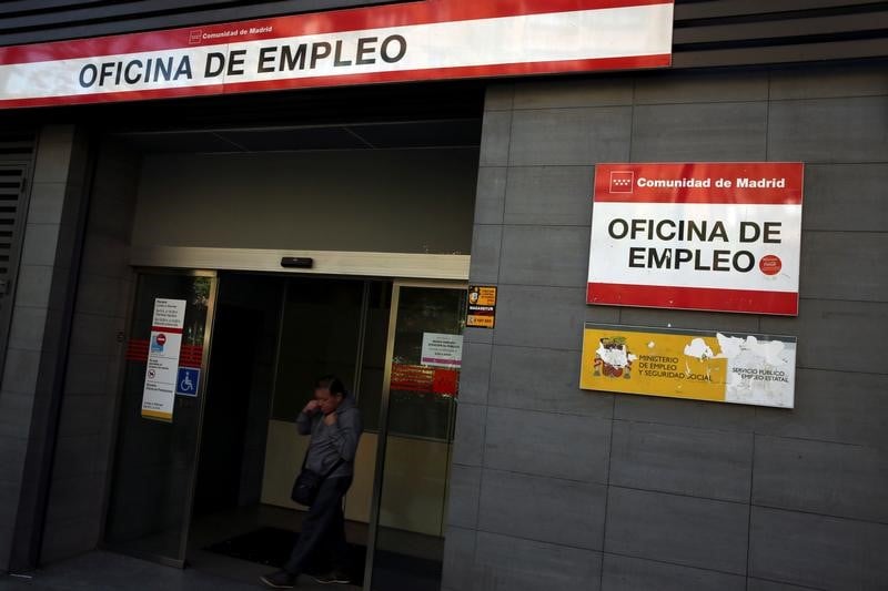 Espagne: premier recul du chomage en juillet depuis fevrier