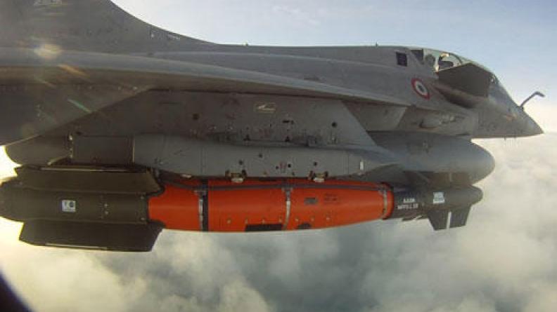 La bombe de guidage air-sol de haute précision AASM de Safran