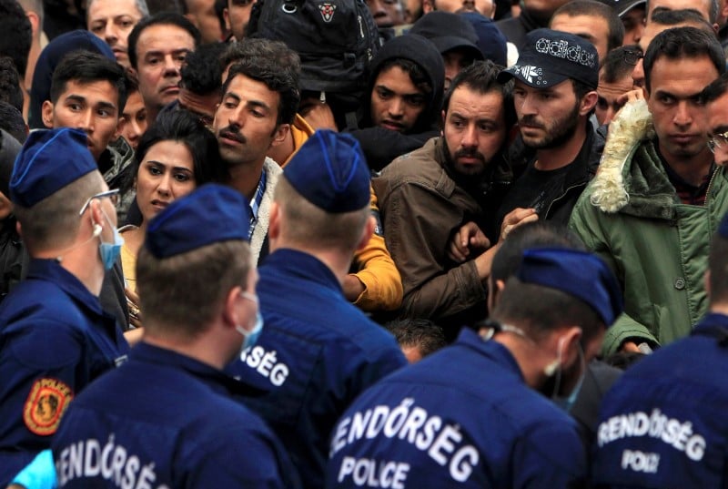 Budapest pourrait se declarer en etat de crise face aux arrivees de migrants