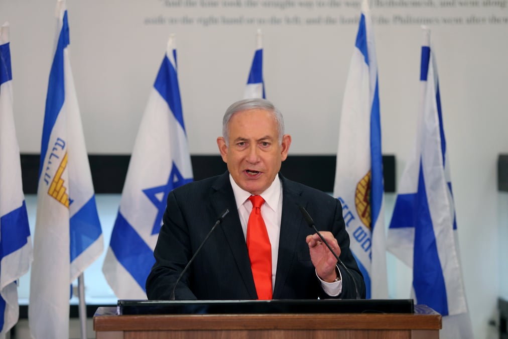 Netanyahu accuse le hezbollah de detenir un stock d'armes pres de l'aeroport de beyrouth