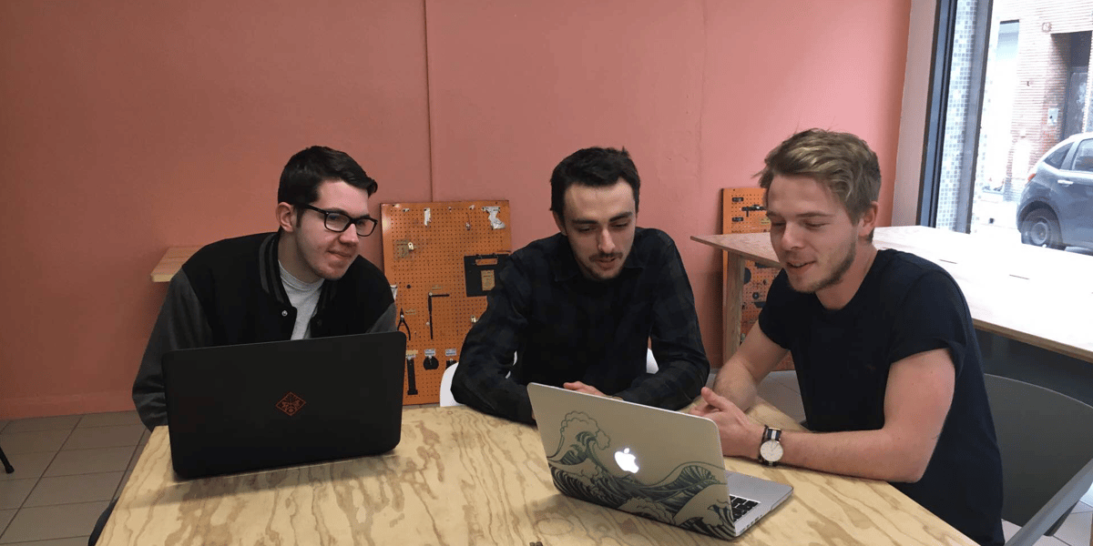 Le comparateur de vols Flybot