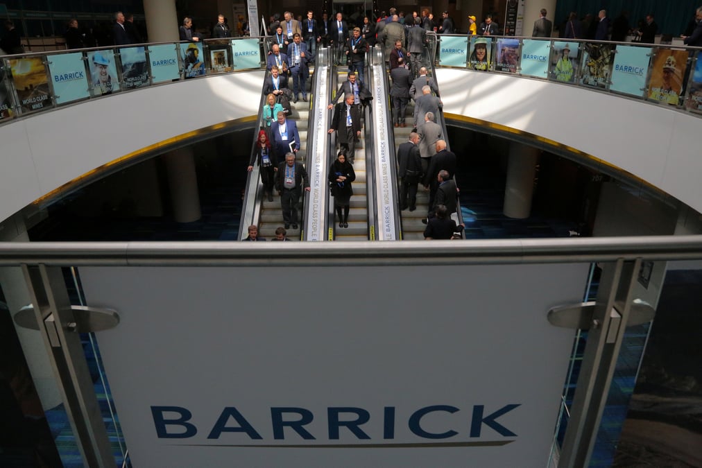 Or: barrick abandonne son opa sur newmont, coentreprise a la place