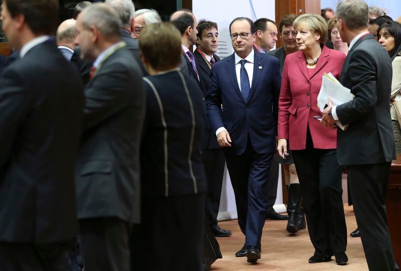 Hollande donne la priorité à la croissance, Merkel à l'équilibre