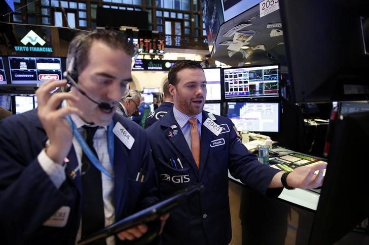Wall street indecise sans clarification sur les taux d’interet