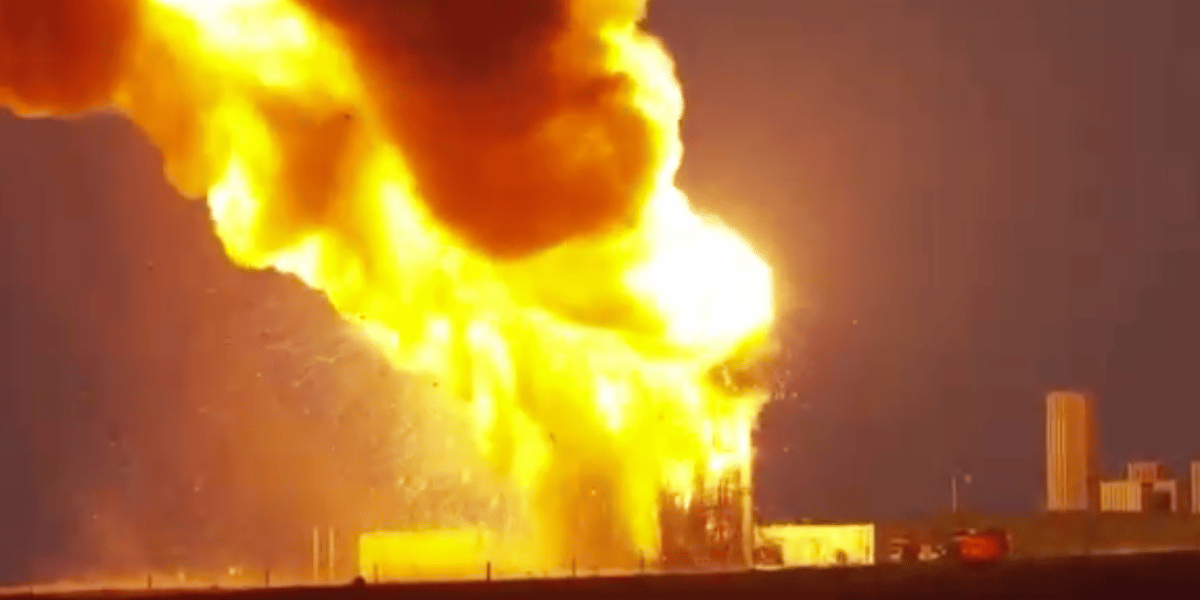 L'incident, qui n'a fait aucun blessé, s'est produit lundi soir sur la base de SaxaVord, sur l'île isolée d'Unst dans l'archipel des Shetland (Capture d'écran Reuters).