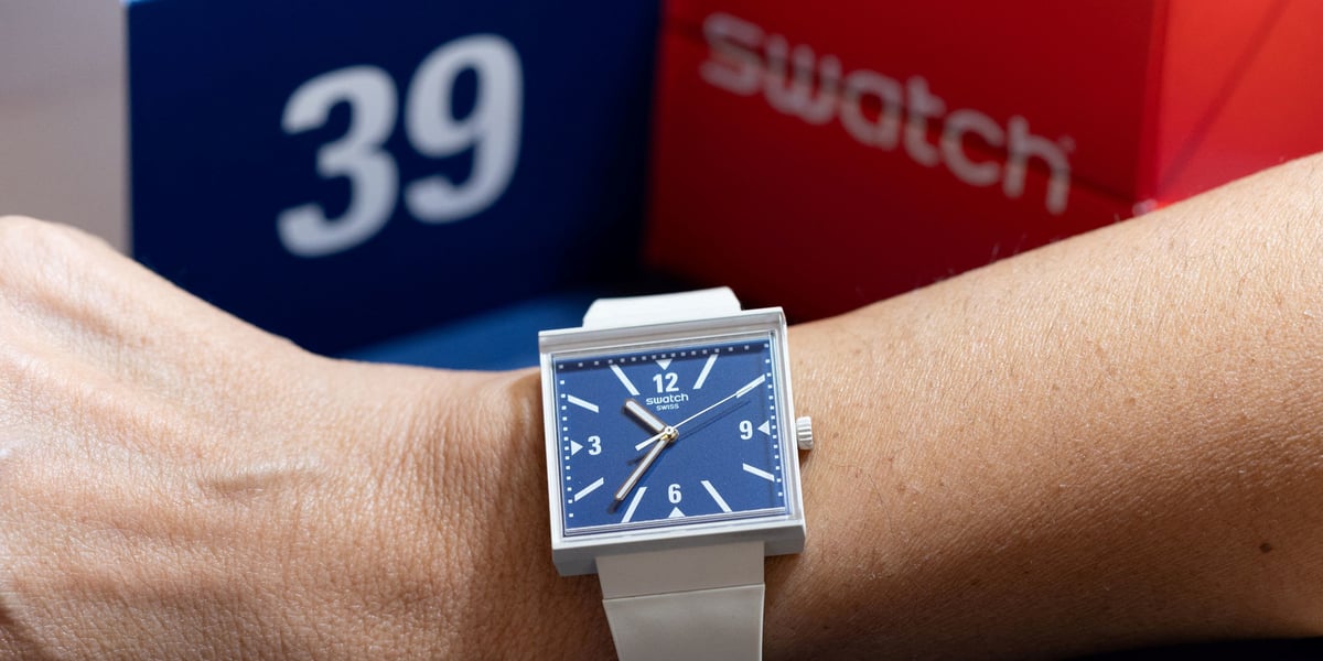 Swatch a lancé en Suisse une montre en édition spéciale qui tourne en dérision les droits de douane américain.