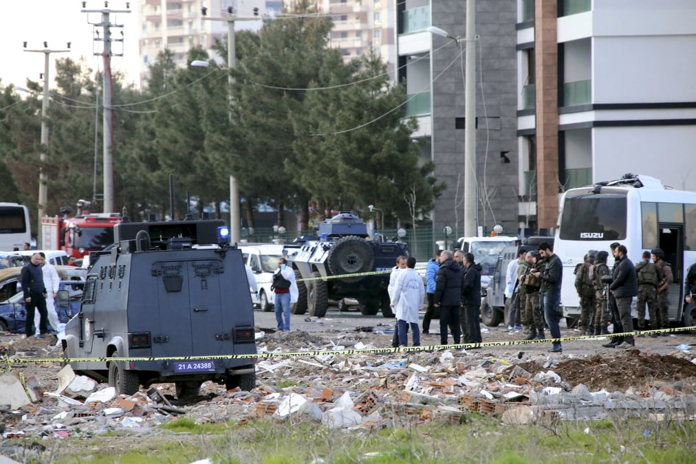 L'attentat de dyarbakir revendique par le pkk