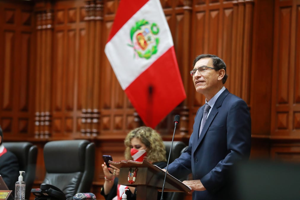 Perou: le congres vote la destitution du president vizcarra