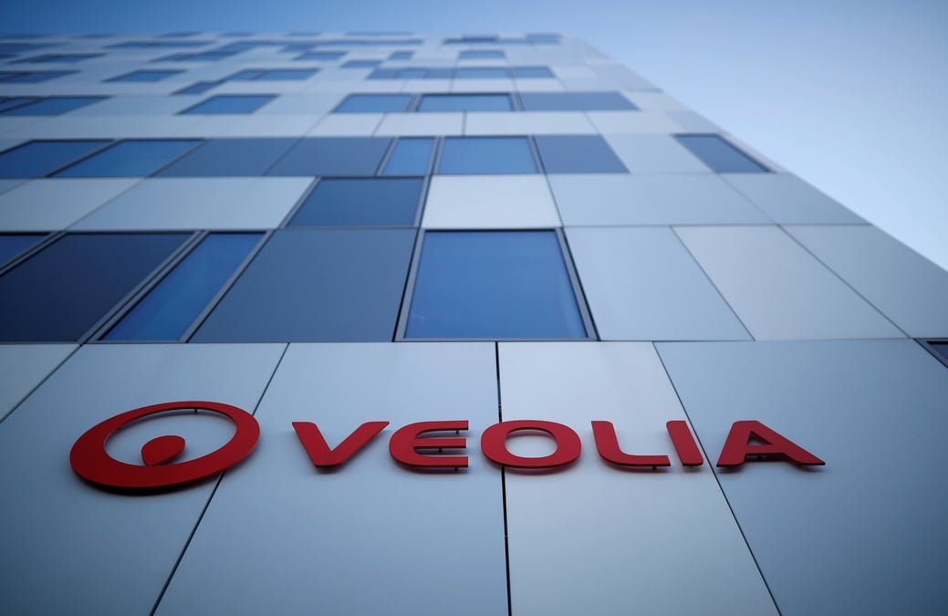 Veolia et suez enterinent leur accord de paix qui ouvre la voie au projet de fusion