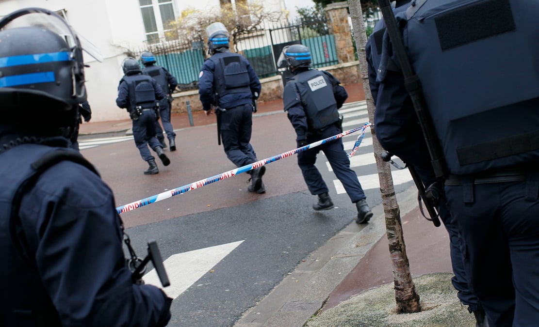 Le tueur de montrouge detient des otages dans un supermarche casher dans l’est de paris