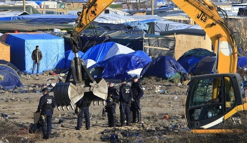 Interdiction de manifester a calais