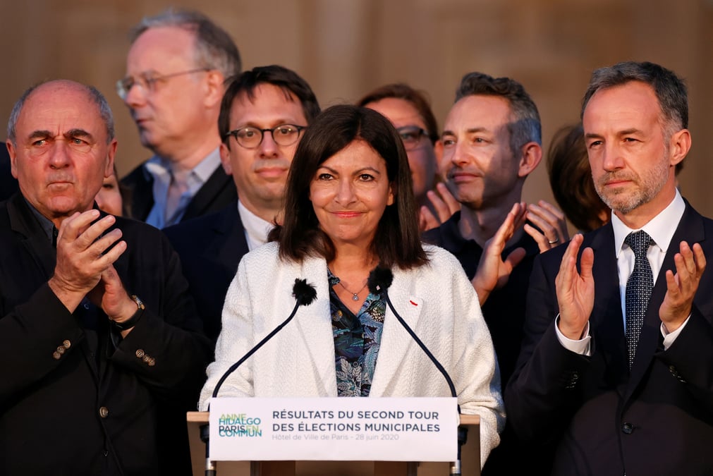 France: hidalgo serait reelue a paris avec 50,2% des voix, selon des estimations