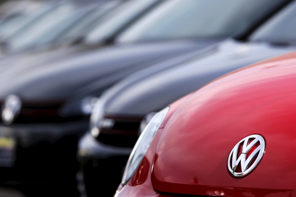 Volkswagen maintient ses previsions, resiste aux difficultes d'approvisionnement