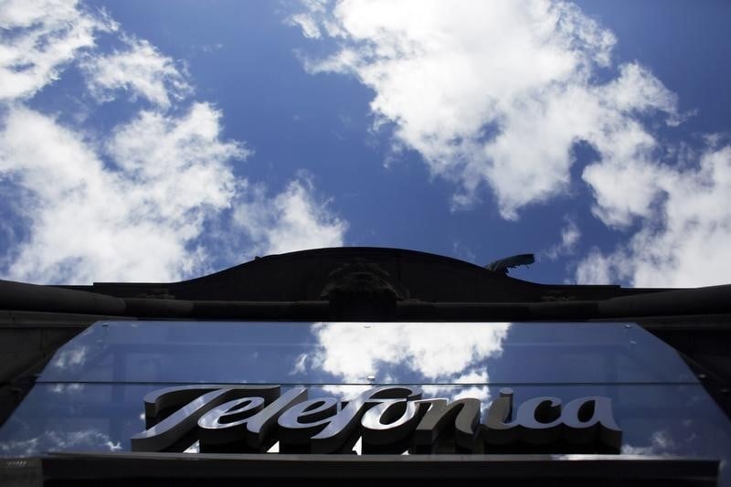 Telefonica voit un ca en hausse de 7% en 2015